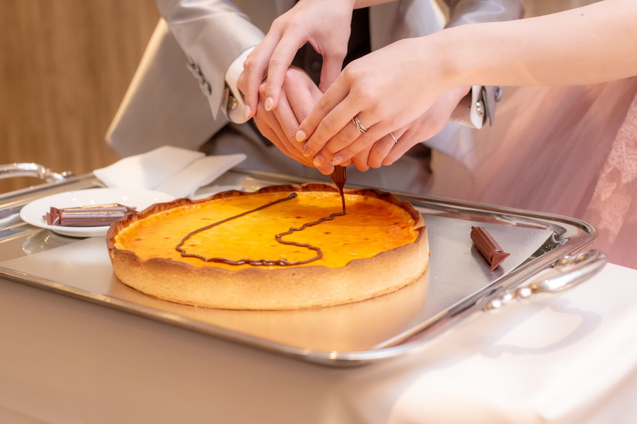 ウェディングレポート第三弾【何の絵を描いているでしょう？?】